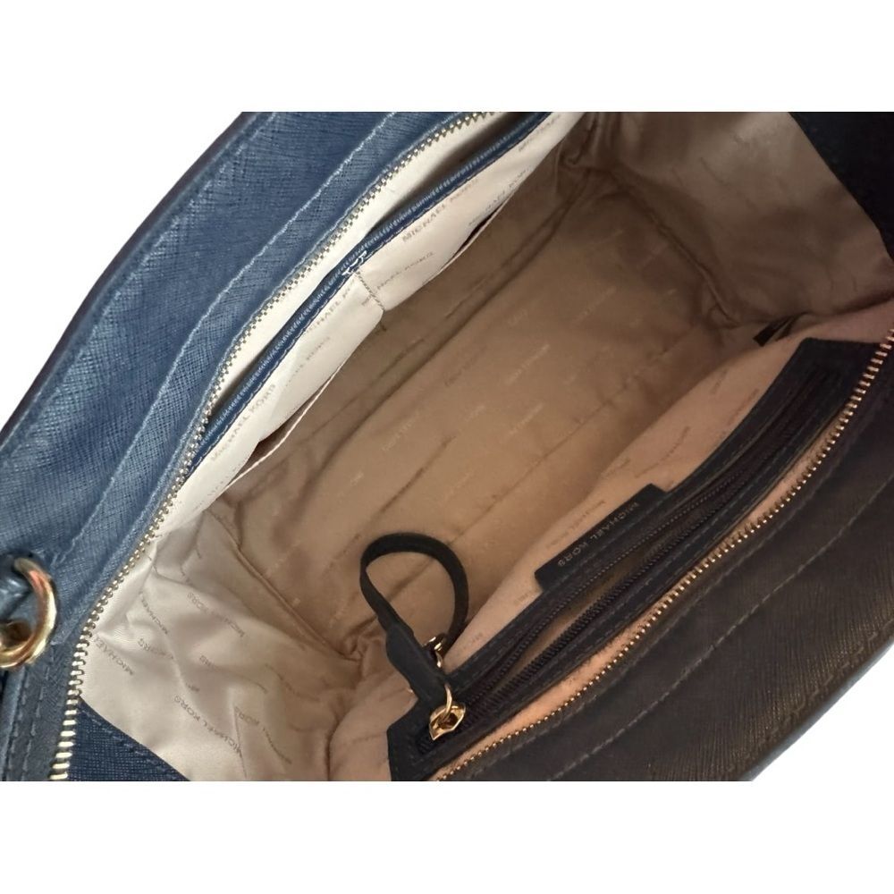 MICHAEL Michael Kors Selma Medium Satchel, featured in navy - Picture 6 of 10